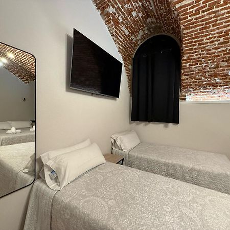 Cc Opera Suites Madri Exterior foto