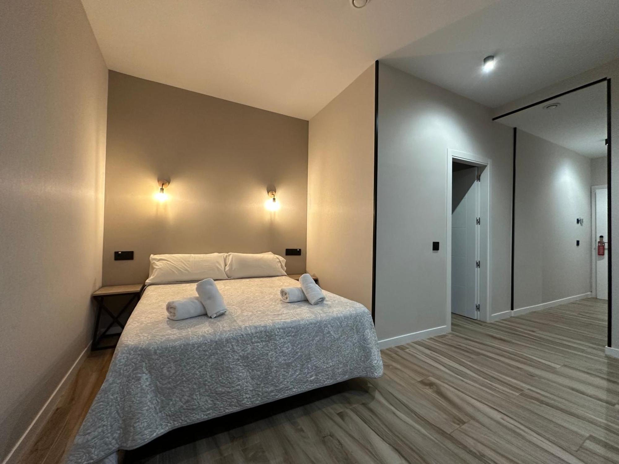 Cc Opera Suites Madri Exterior foto