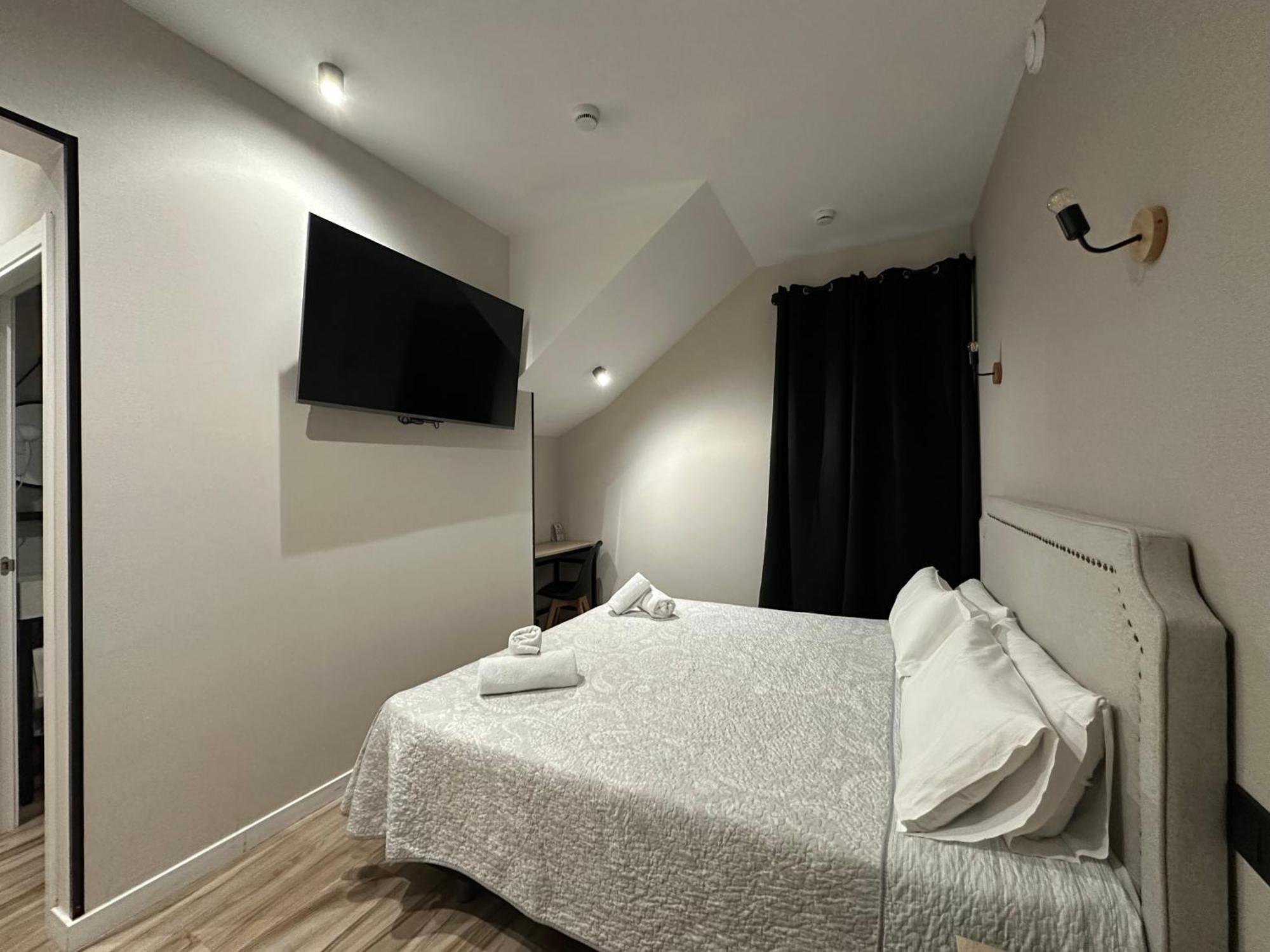 Cc Opera Suites Madri Exterior foto