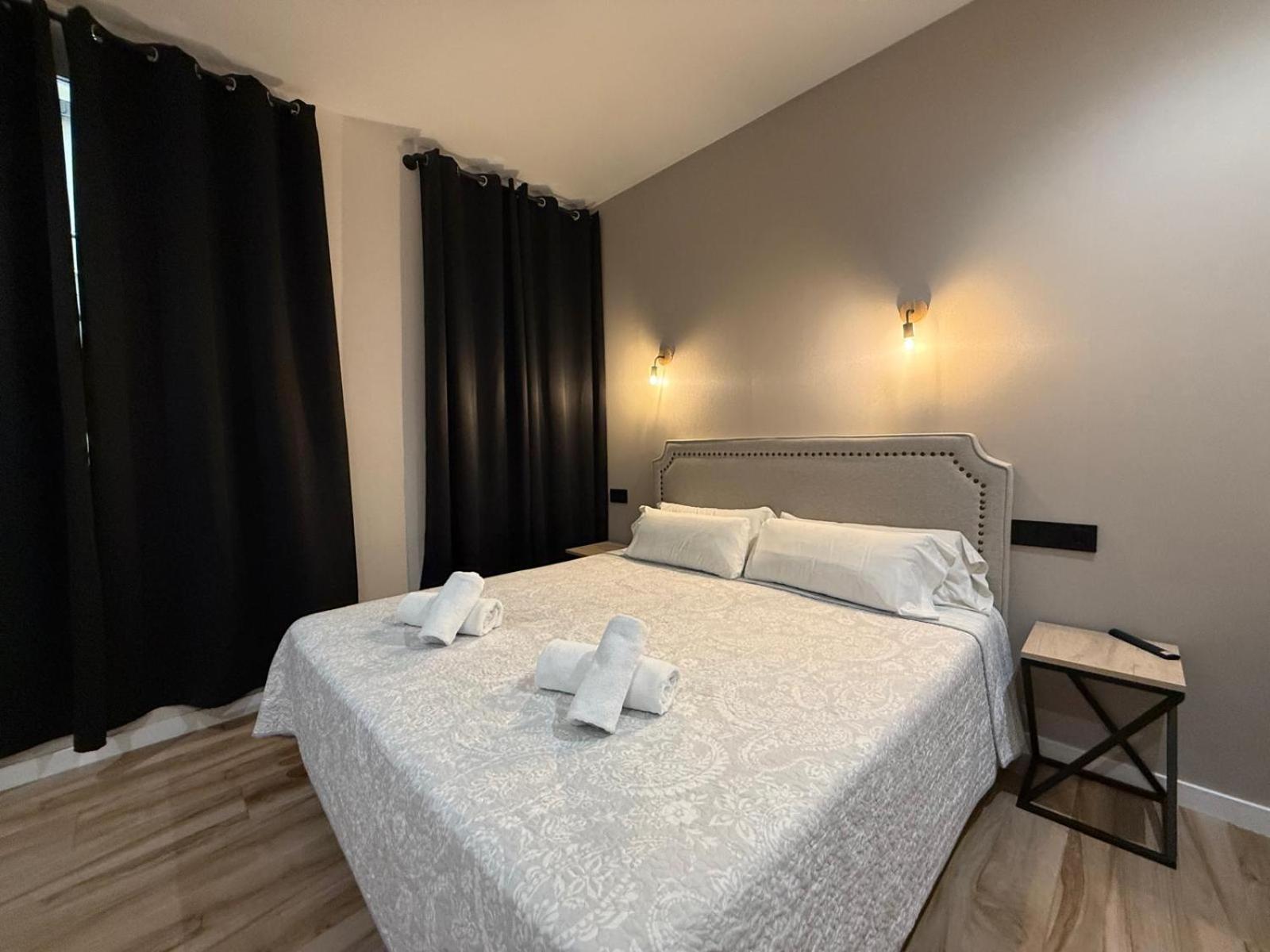 Cc Opera Suites Madri Exterior foto