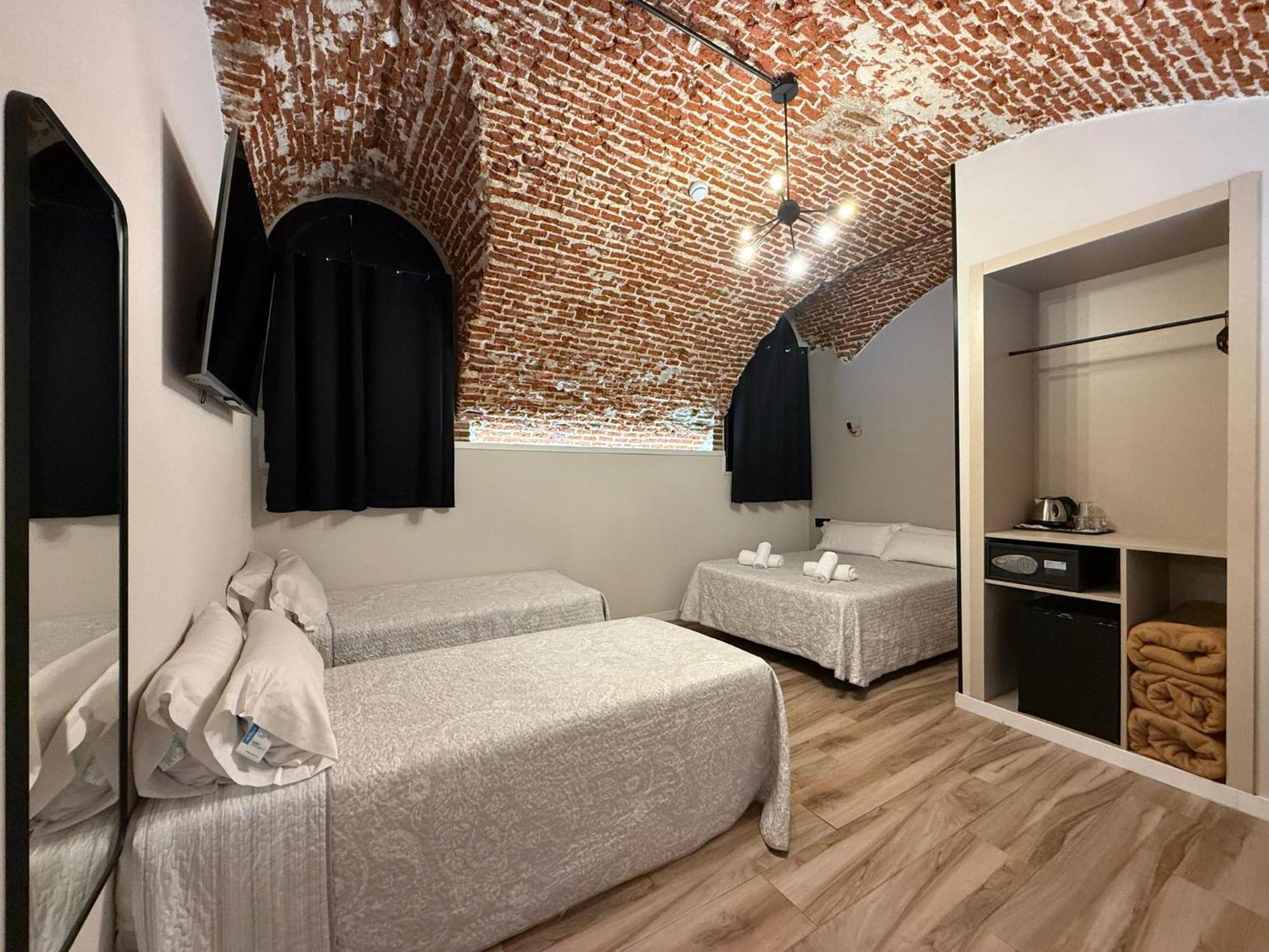 Cc Opera Suites Madri Exterior foto